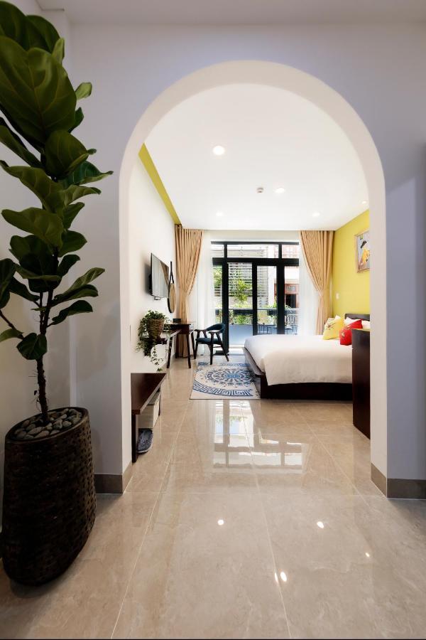 Готель Chez Mimosa Boutique - New Address 135 Tran Hung Dao Хошимін Екстер'єр фото