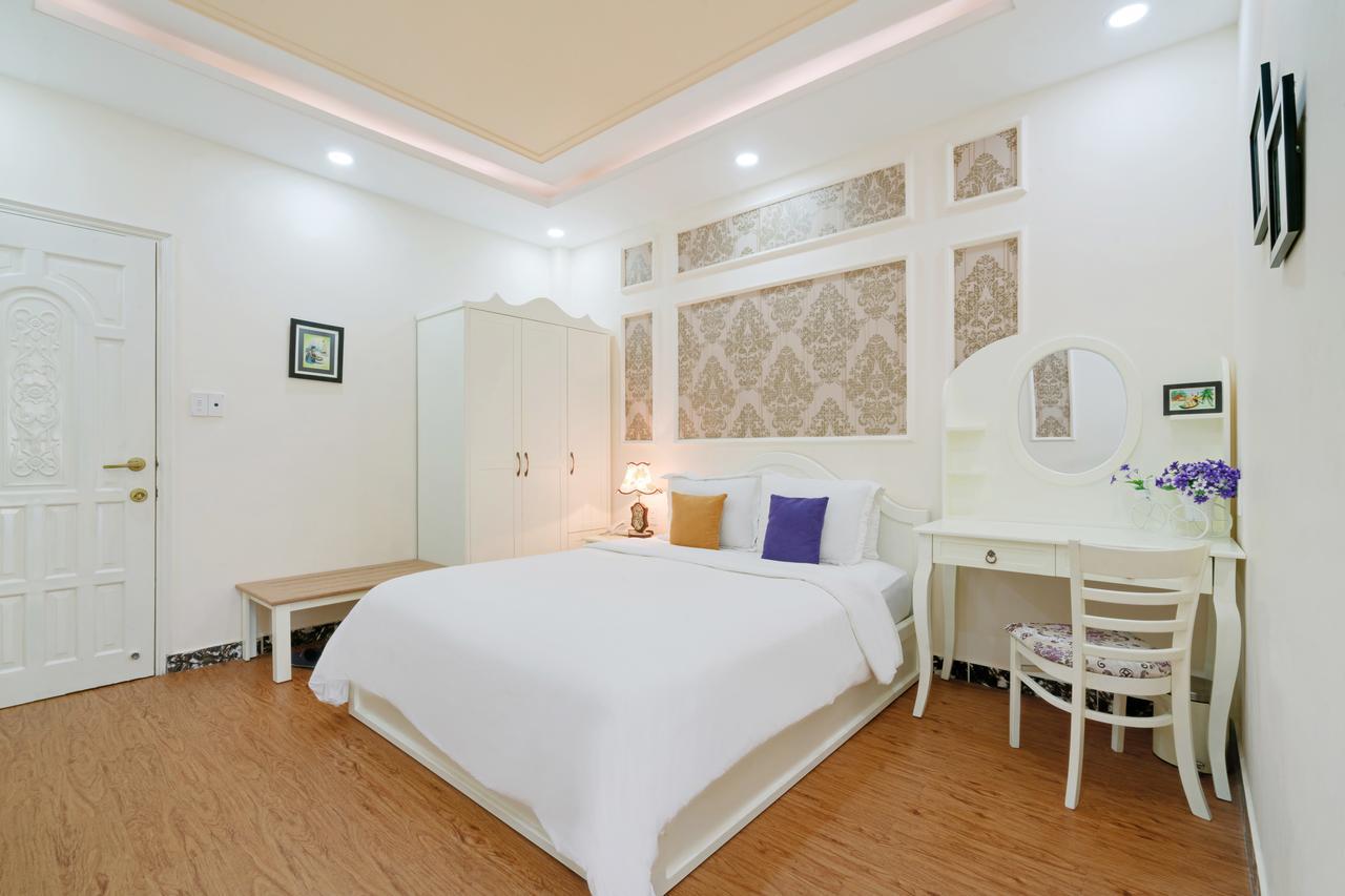 Готель Chez Mimosa Boutique - New Address 135 Tran Hung Dao Хошимін Екстер'єр фото