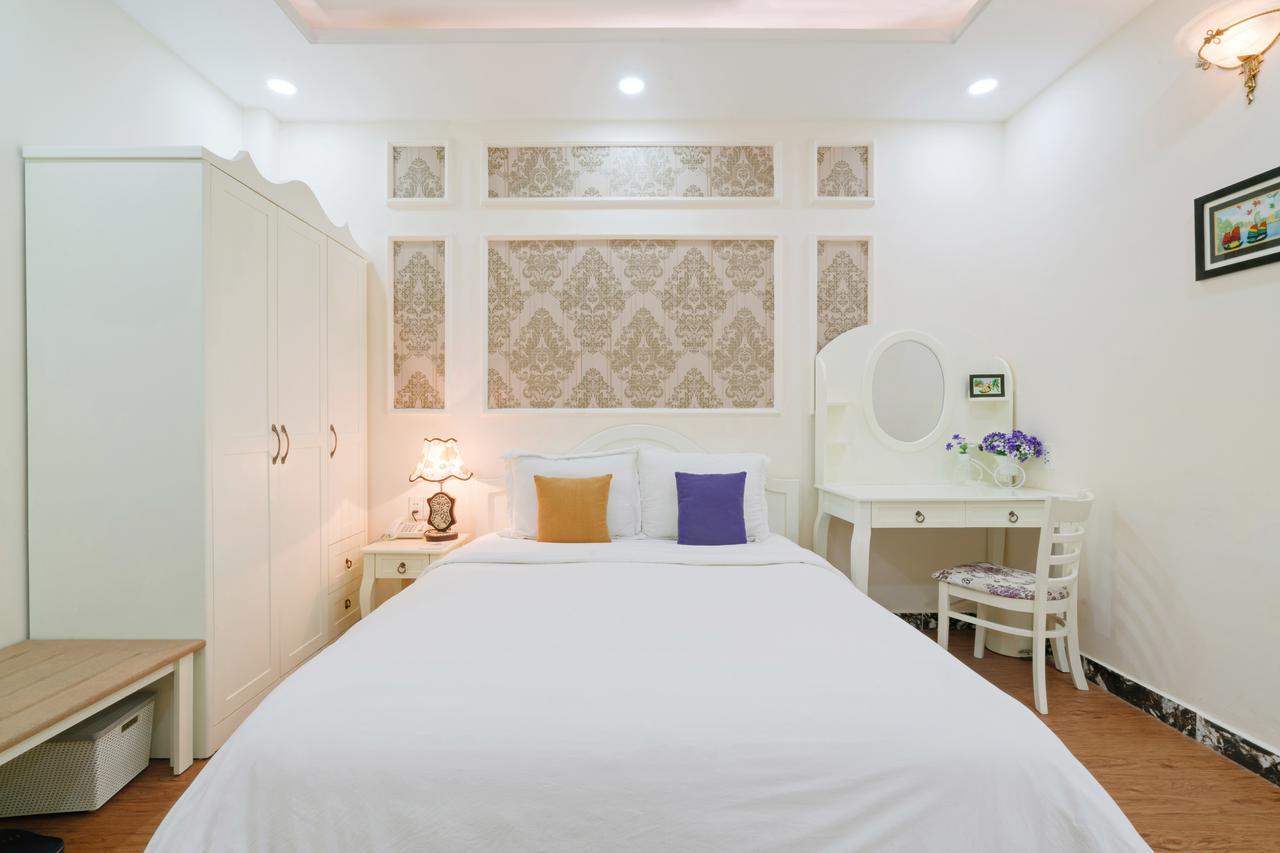 Готель Chez Mimosa Boutique - New Address 135 Tran Hung Dao Хошимін Екстер'єр фото