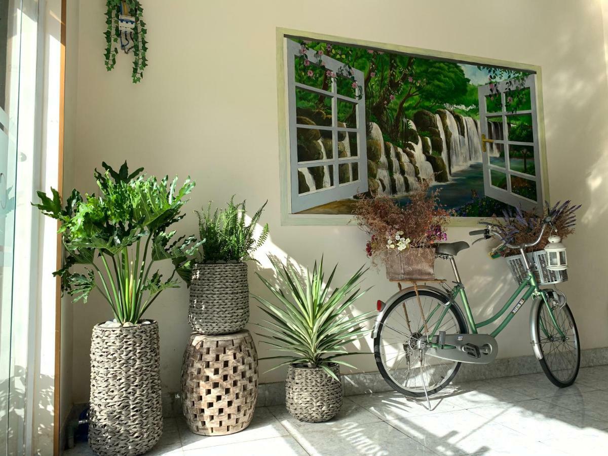 Готель Chez Mimosa Boutique - New Address 135 Tran Hung Dao Хошимін Екстер'єр фото
